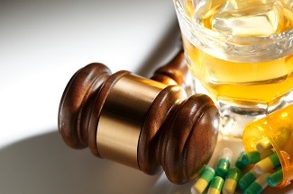 gavel-drink